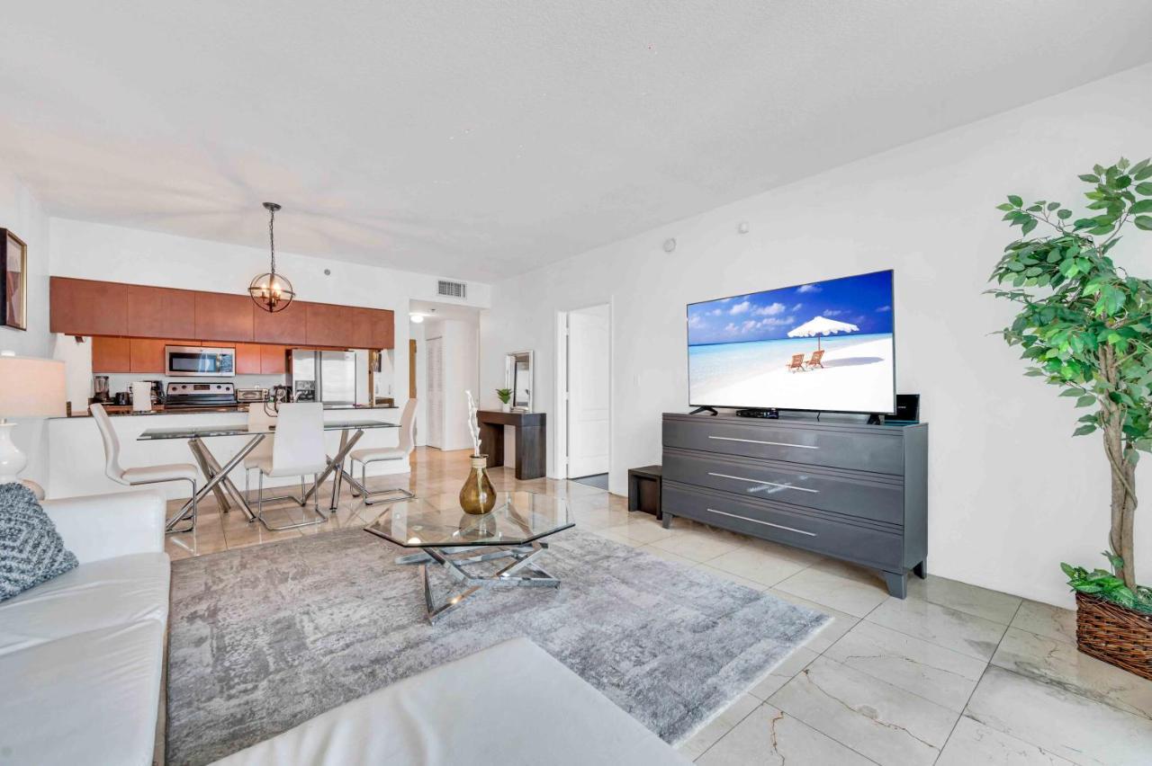 Apartament Modern 1 Bed In The Heart Of Brickell With Free Parking Miami Zewnętrze zdjęcie